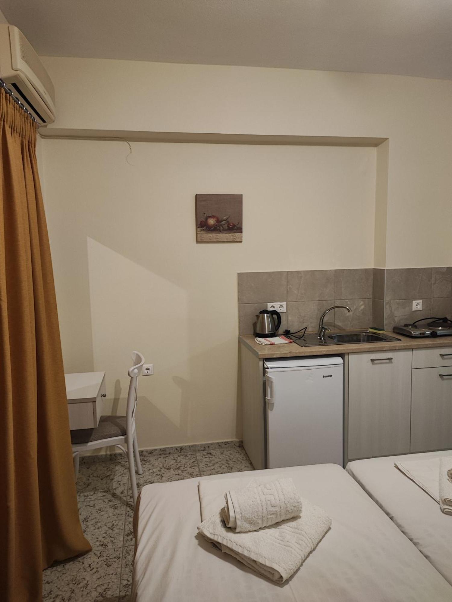 Alexia Rooms Paleochora Buitenkant foto