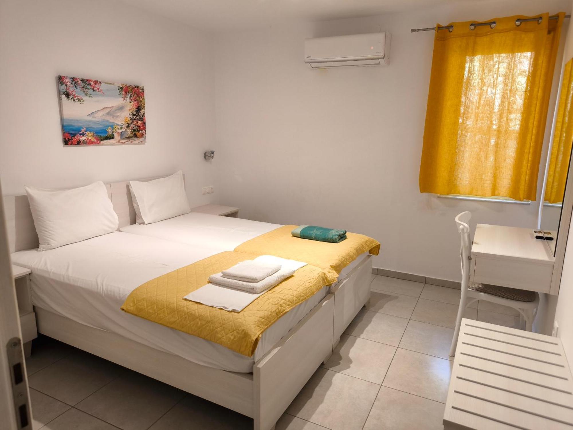Alexia Rooms Paleochora Buitenkant foto
